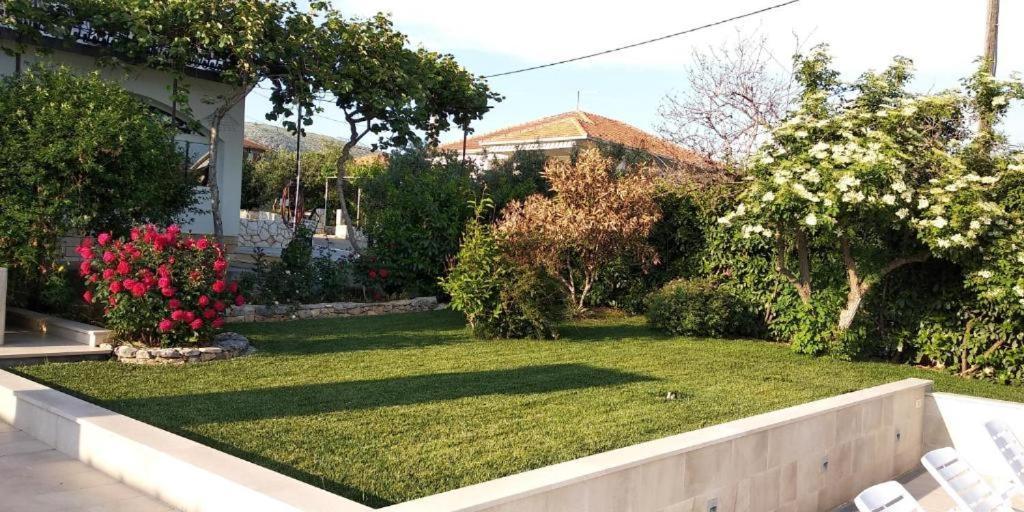 Apartment Soric Трогир Екстериор снимка